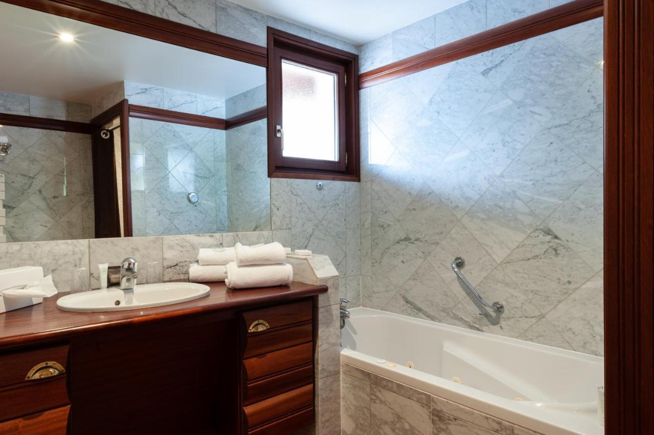נווי סן ג'ורג' Hotel La Gentilhommiere מראה חיצוני תמונה