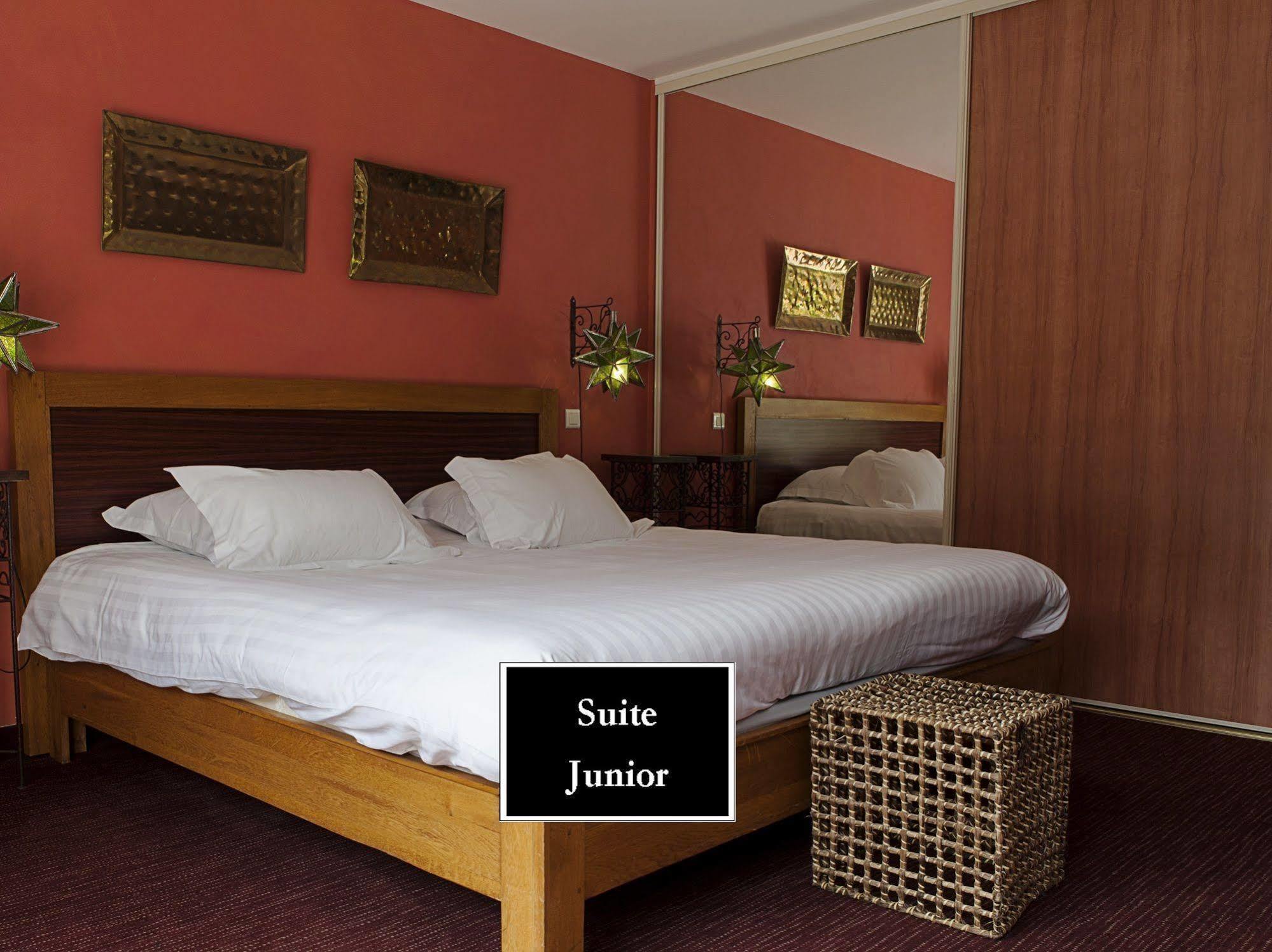 נווי סן ג'ורג' Hotel La Gentilhommiere מראה חיצוני תמונה