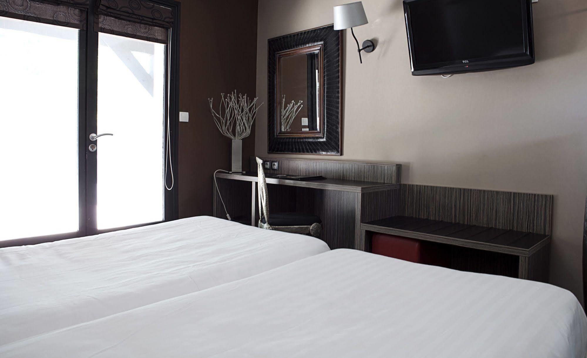 נווי סן ג'ורג' Hotel La Gentilhommiere מראה חיצוני תמונה