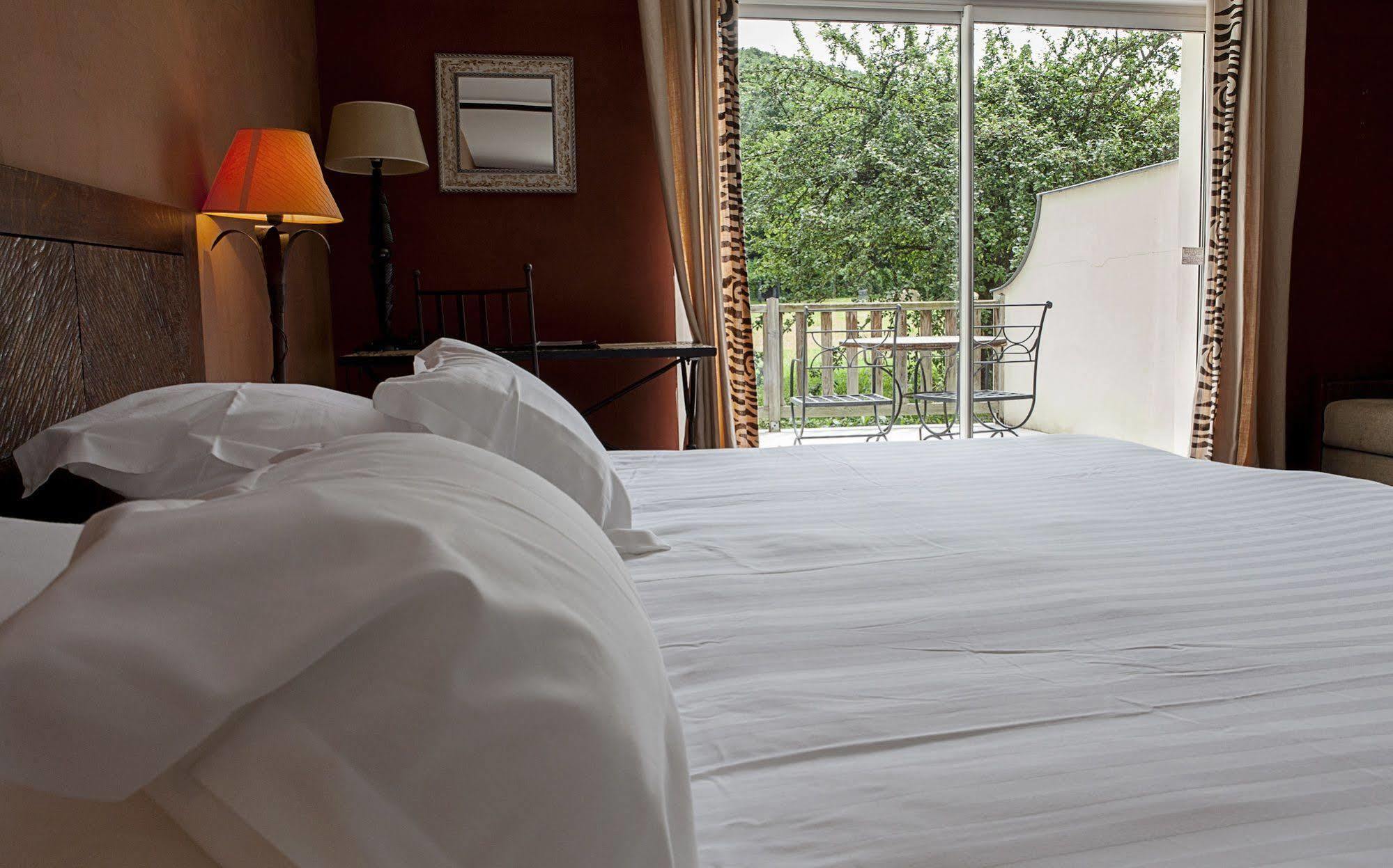 נווי סן ג'ורג' Hotel La Gentilhommiere מראה חיצוני תמונה